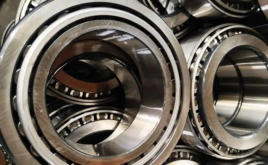 What Is The Size Of The Wood Pellet Machine Roller Skin And What Is The Model Of The Wood Pellet Machine Roller Bearing?