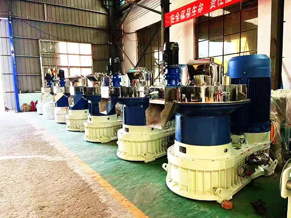 How Should Wood Pellet Machine Manufacturers Choose